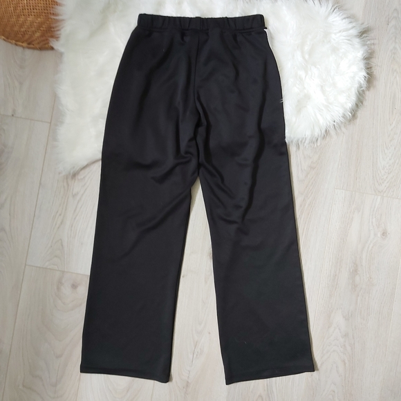 BUM Equipment black joggers sweatpants - Picture 3 of 8